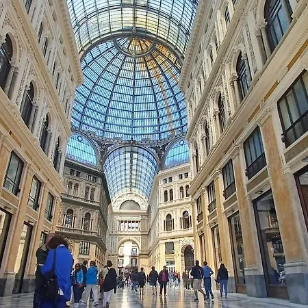 Nel Centro Di - Clorinda House *