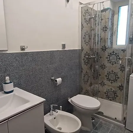 Nel Centro Di - Clorinda House Неаполь