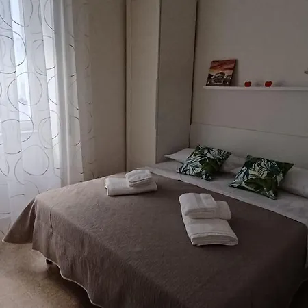 Nel Centro Di - Clorinda House Апартаменты *